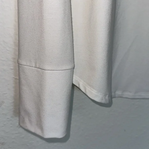 EUC Gap Fit L/S Tee - Picture 5 of 7